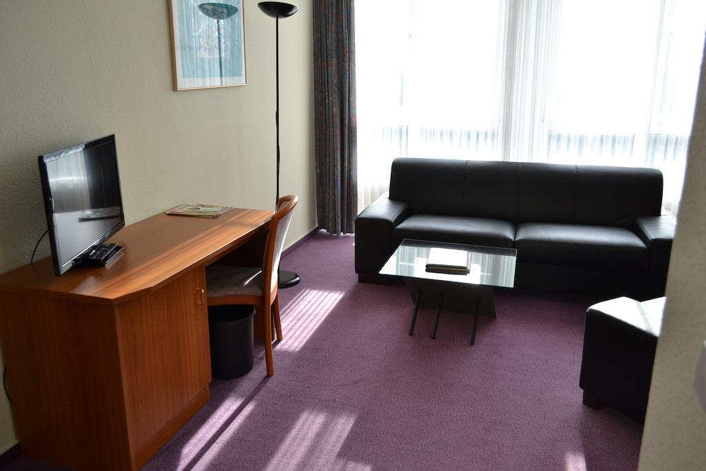 Hotel Grossbeeren Luaran gambar