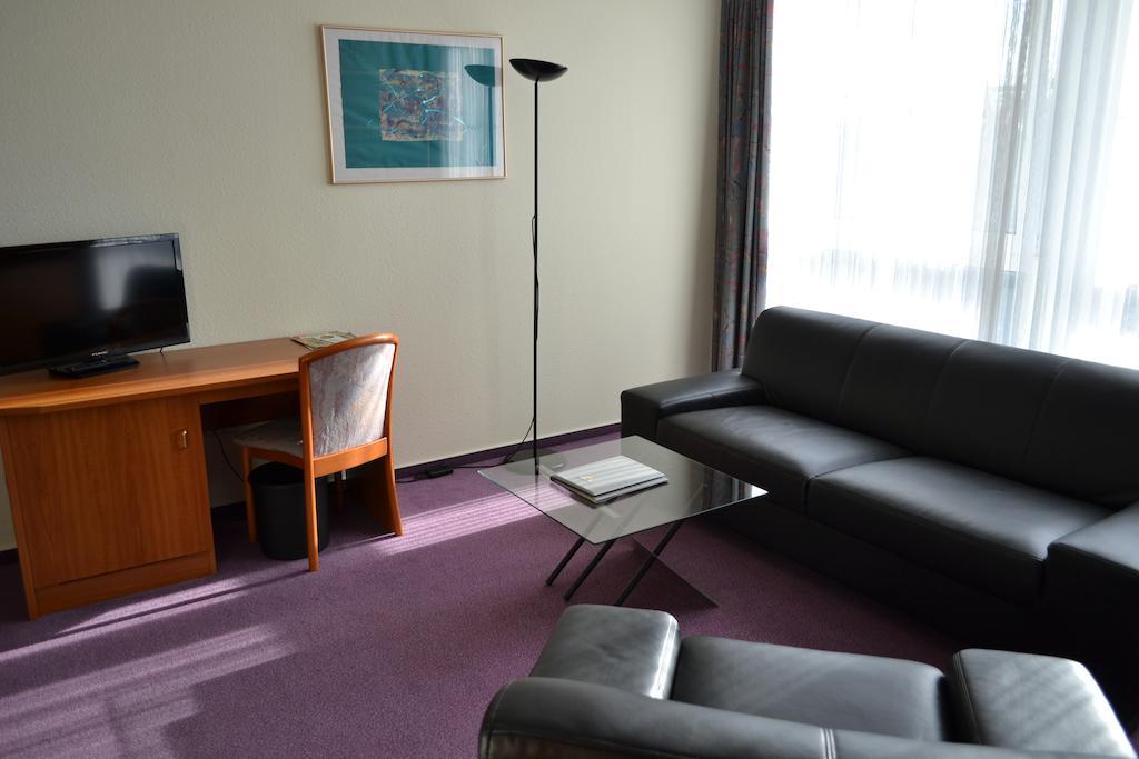 Hotel Grossbeeren Luaran gambar