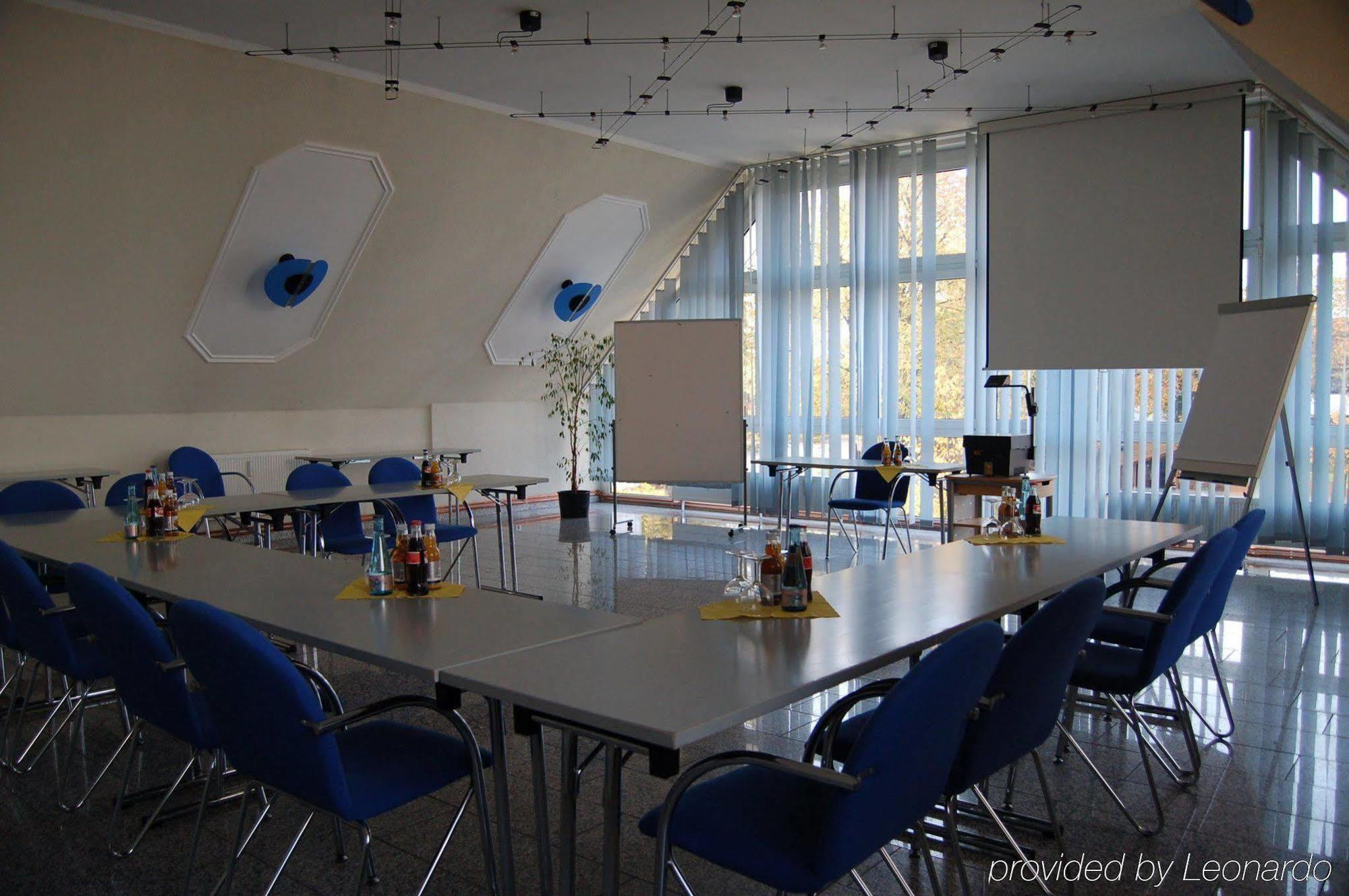 Hotel Grossbeeren Kemudahan gambar