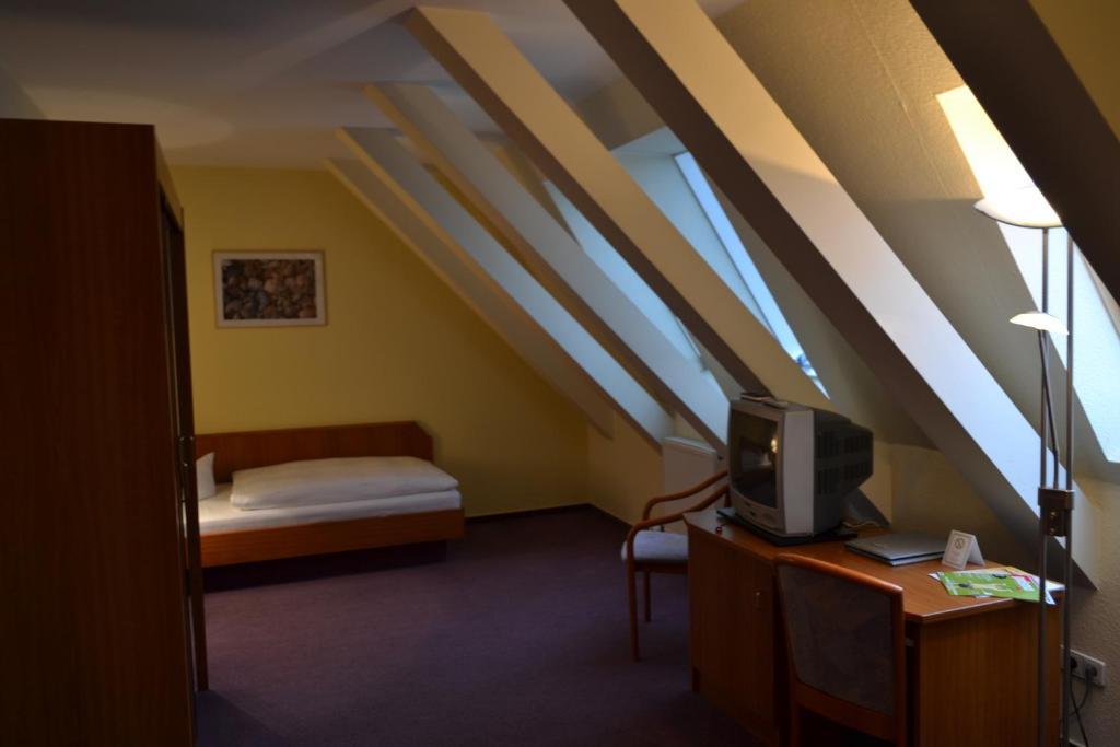 Hotel Grossbeeren Bilik gambar